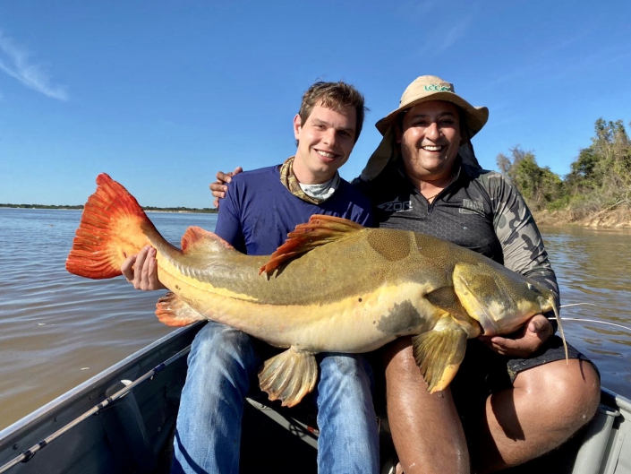 Pesca de pirarara em Mato Grosso